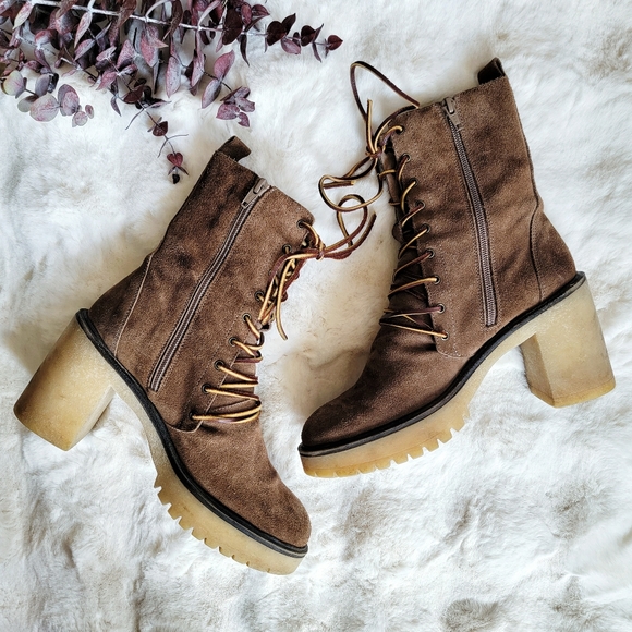 💋LAST CHANCE💋 Free People Suede Lace Up Lug Sole Platform Boots size 8.5 EU 39 - Picture 4 of 9